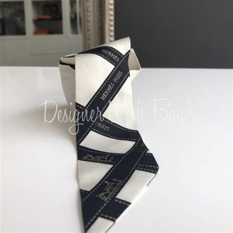 hermes twilly black and white